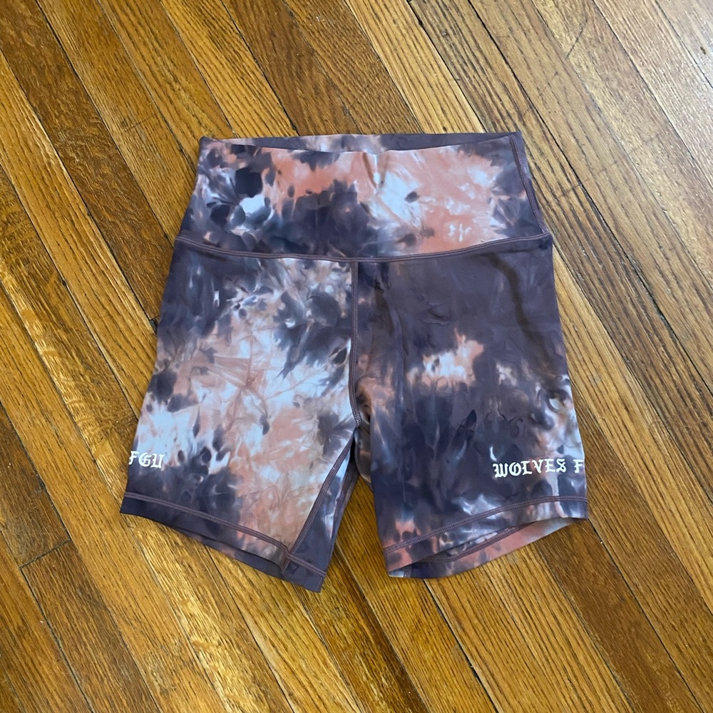 Darc Sport She SSDD NFGU (V2) Training shorts in Oxblood Marble